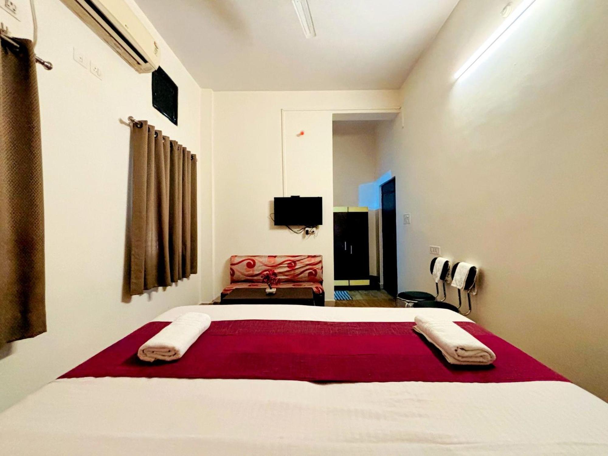 Hotel Sunrise Inn Kota  Esterno foto